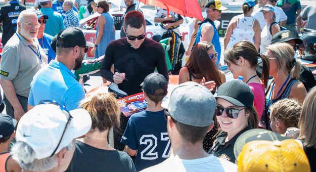 Visit Alex Labbe Announces Full-Time Return to the Pinty’s Series page