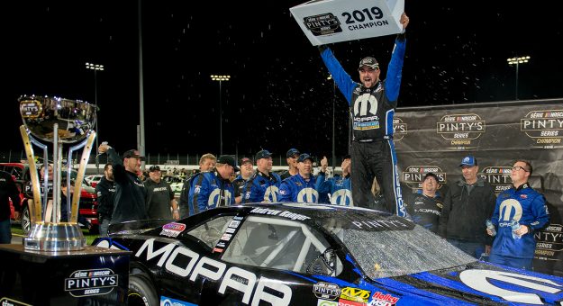 Visit Andrew Ranger Claims Third Series Title, Brett Taylor Scores Dramatic Maiden Win page