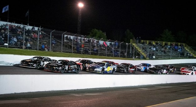 Visit QUICK LOOK BACK: Sparks Fly in NASCAR Pinty’s Season Opener page