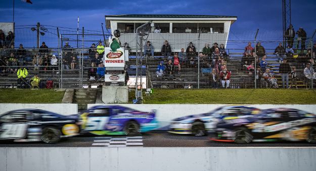 Visit MAVTV to Begin Airing All 2021 NASCAR Pinty’s Races page