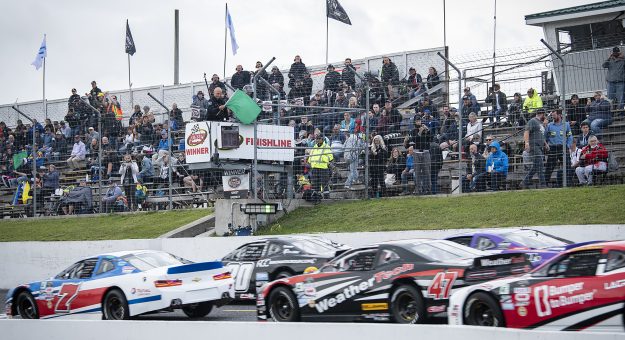 Visit PIT BOX: NASCAR Pinty’s Series opens 2022 season at Sunset Speedway page