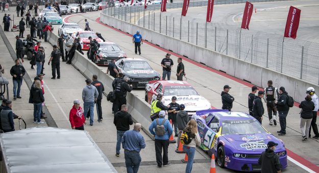 Visit PIT BOX: NASCAR Pinty’s Series Hits the Tarmac at Circuit ICAR page