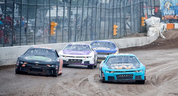 Visit Pinty’s 100 at Ohsweken Speedway page