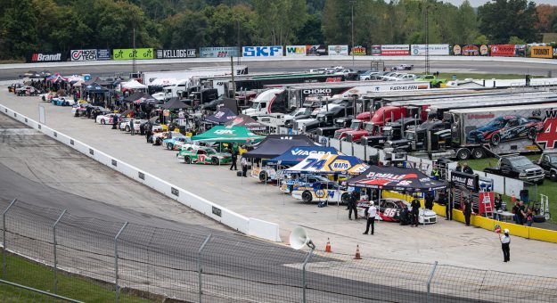 Visit Pinty’s Fall Brawl at Delaware Speedway page