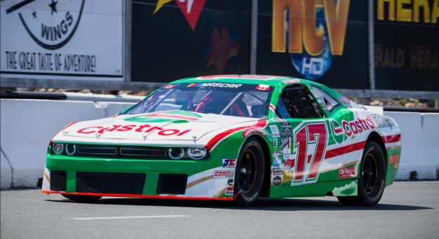 Visit Kennington Shows Speed in Castrol Edge Dodge page
