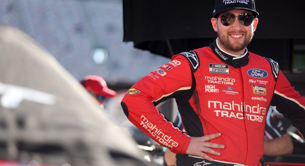 Visit NASCAR Cup Star Chase Briscoe to Compete at Ohsweken Speedway’s Freshstone Brands Dirt Classic page