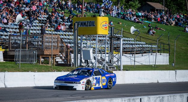 Visit Kevin Lacroix Dominates Delaware 200 with Thrilling Win, Ranger and Kennington Follow in Top 3 page
