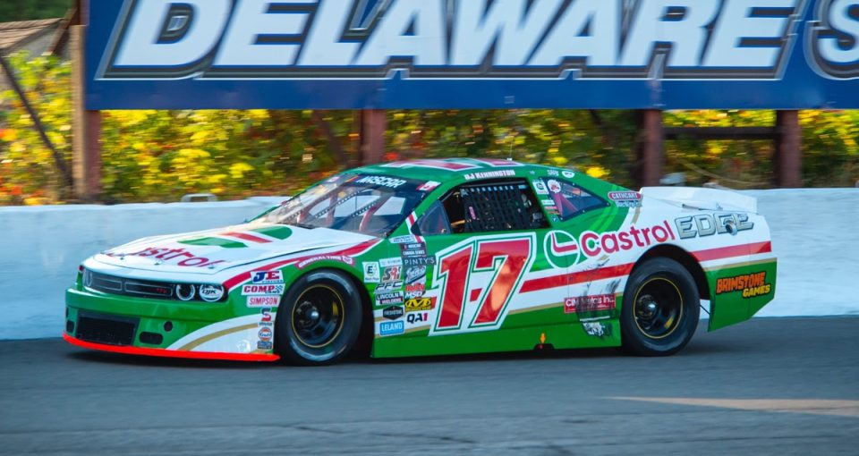 Kennington Ready for Championship Fight at Montmagny - NASCAR