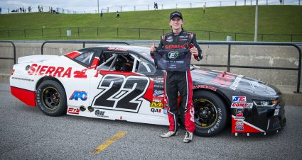 Kyle Steckly décroche la pole position pour le WeatherTech 200