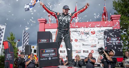 Andrew Ranger remporte le WeatherTech 200 alors que Marc-Antoine Camirand entre dans l’histoire avec un troisième titre consécutif en Série NASCAR Canada